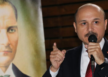 Sözleşmeli İstihdam Kökten Kaldırılmalıdır!