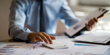 Tüm Kamu Çalışanları %15’lik Vergi Dilimine Sabitlensin!