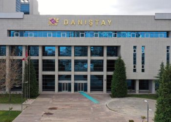 İLÇE MİLLİ EĞİTİM MÜDÜRLÜĞÜNE SINAVSIZ ATAMAYA İPTAL KARARI KESİNLEŞTİ