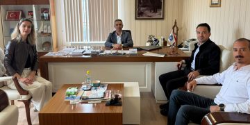 BİLİŞİM TEKNOLOJİLERİ EĞİTİMCİLERİNDEN GENEL MERKEZİMİZİ ZİYARET